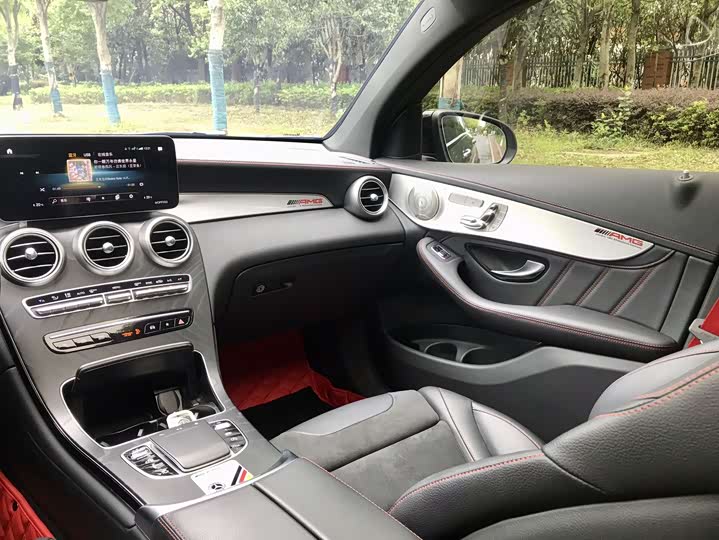 Фото 49 - Mercedes-Benz GLC-Class Coupe AMG