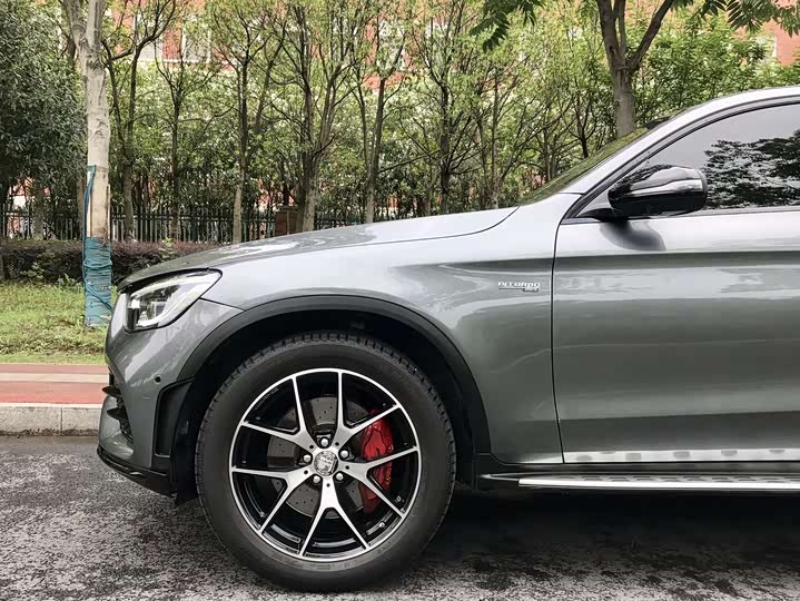 Фото 52 - Mercedes-Benz GLC-Class Coupe AMG