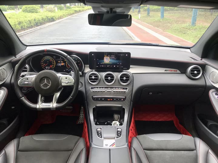 Фото 8 - Mercedes-Benz GLC-Class Coupe AMG