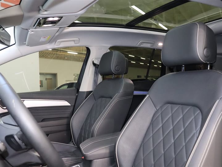 Фото 12 - Volkswagen Talagon