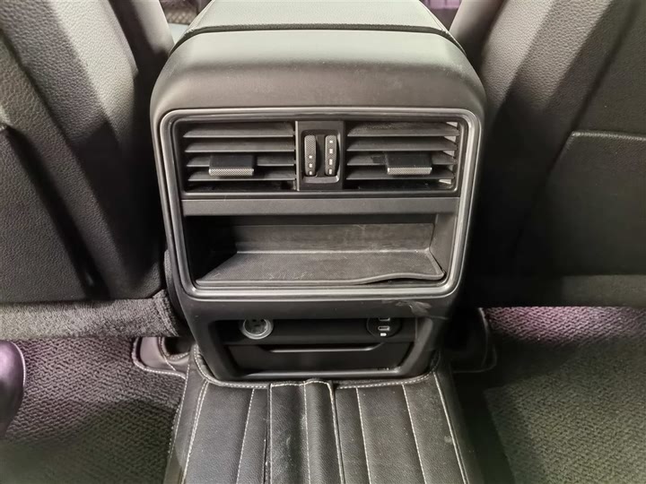 Фото 14 - Porsche Cayenne