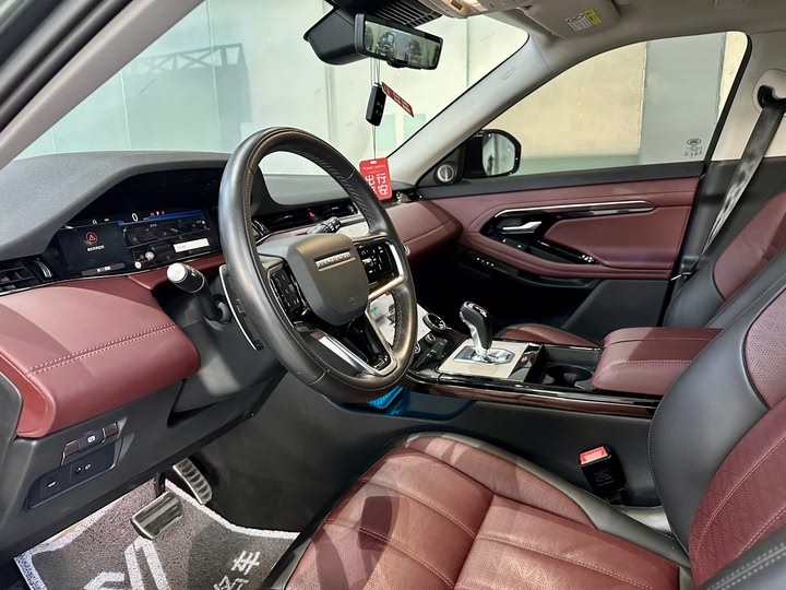 Фото 8 - Land Rover Range Rover Evoque L