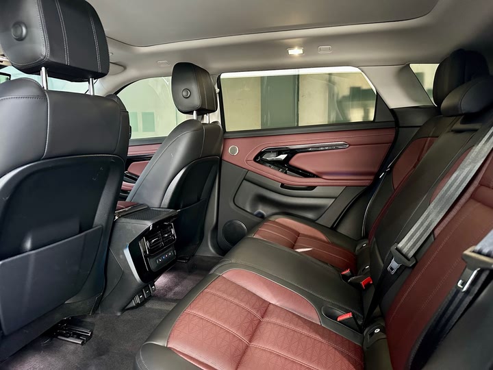 Фото 9 - Land Rover Range Rover Evoque L