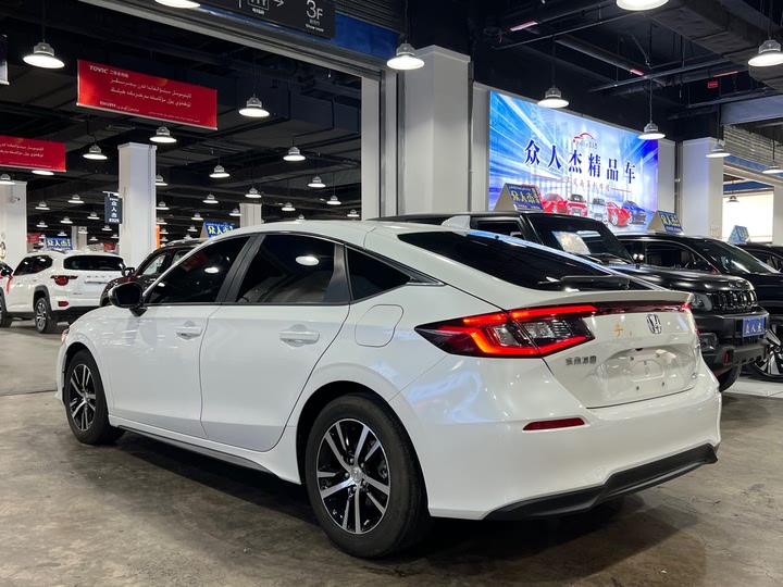 Фото 5 - Honda Civic