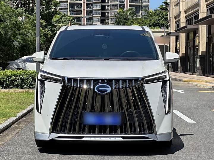 Фото 4 - GAC Trumpchi M8