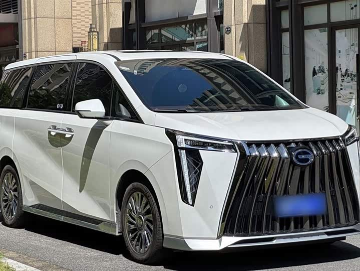 Фото 5 - GAC Trumpchi M8