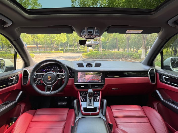 Фото 4 - Porsche Cayenne