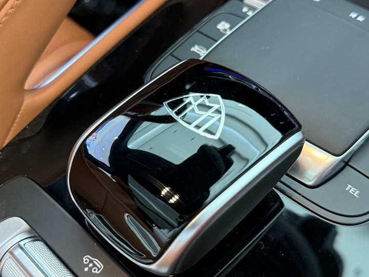 Фото 9 - Mercedes-Benz GLS-Class