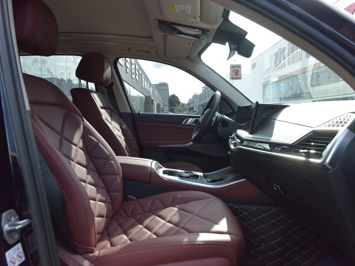 Фото 11 - BMW X5