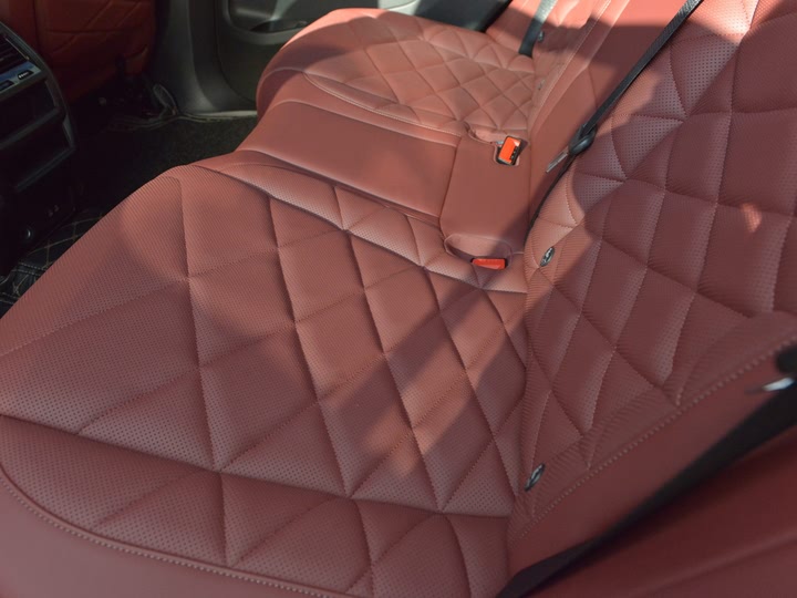 Фото 16 - BMW X5