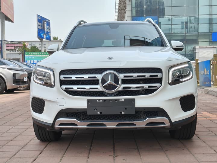 Фото 3 - Mercedes-Benz GLB-Class