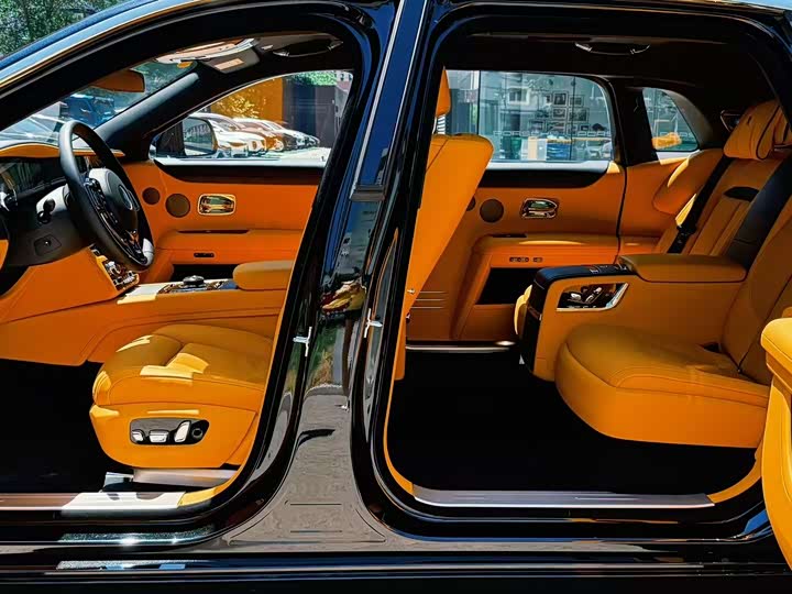 Фото 3 - Rolls-Royce Ghost