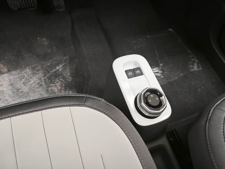 Фото 17 - Geely Galaxy Panda Mini