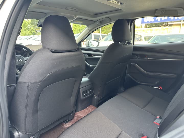 Фото 6 - Mazda 3 (Axela)