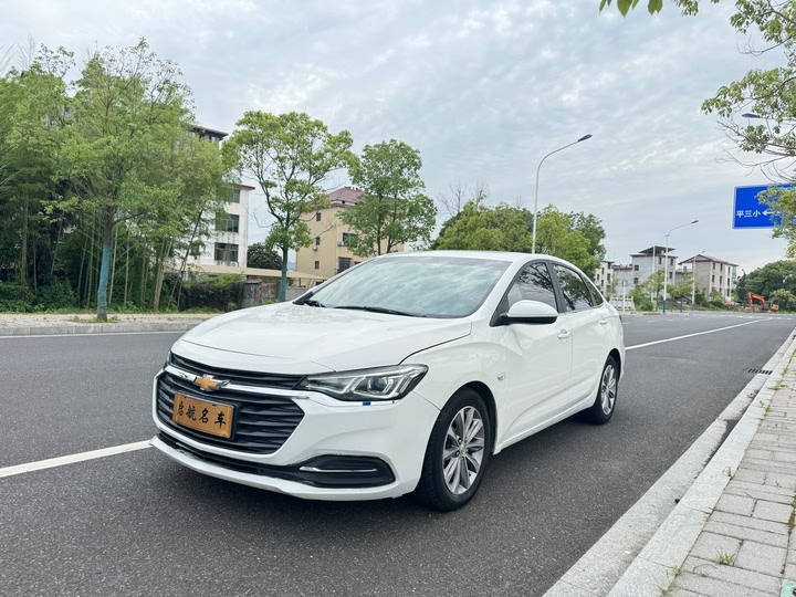 Фото 3 - Chevrolet Monza