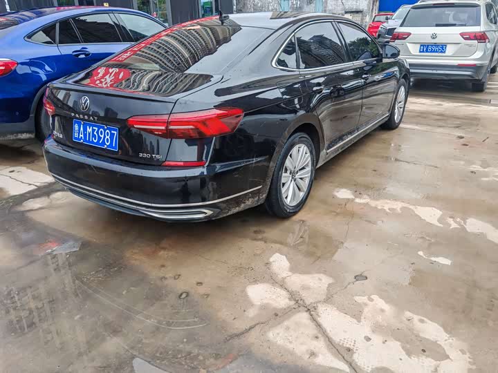 Фото 4 - Volkswagen Passat