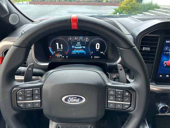 Фото 6 - Ford F-150 Raptor