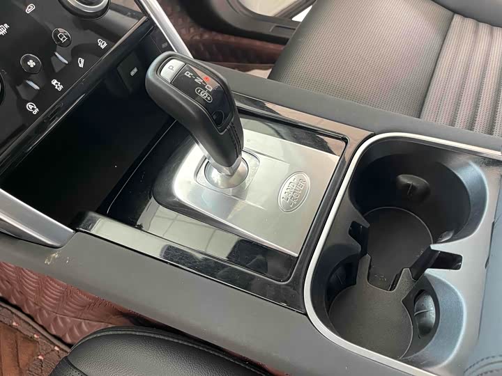 Фото 5 - Land Rover Discovery Sport