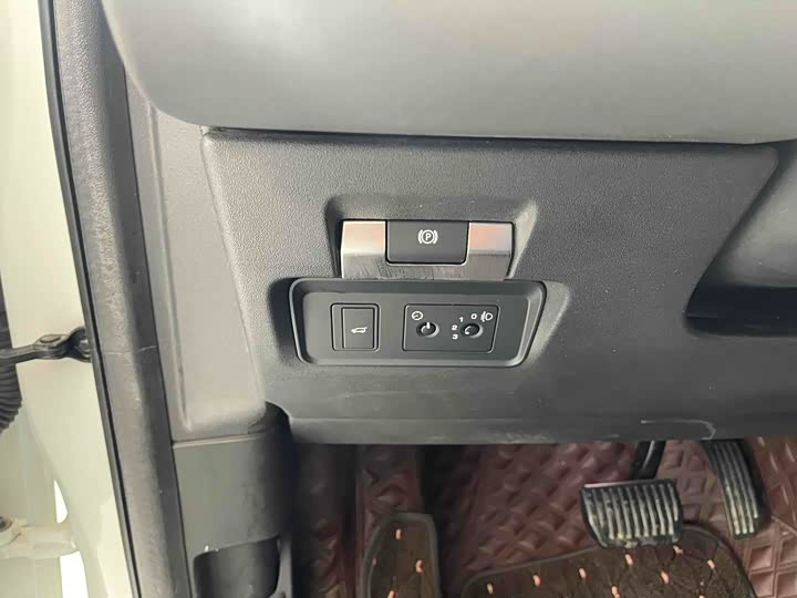 Фото 6 - Land Rover Discovery Sport