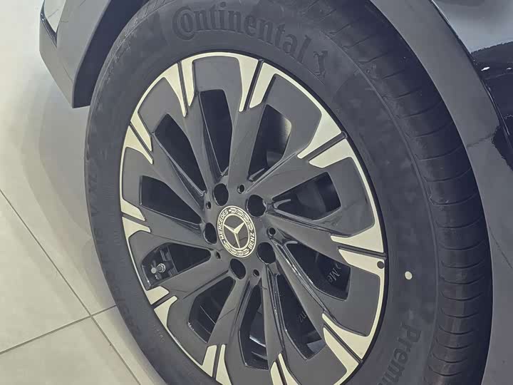 Фото 12 - Mercedes-Benz V-Class