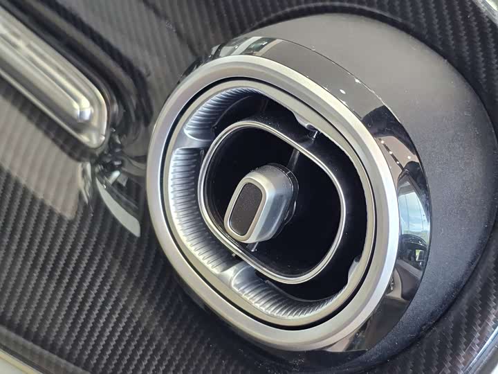 Фото 16 - Mercedes-Benz V-Class