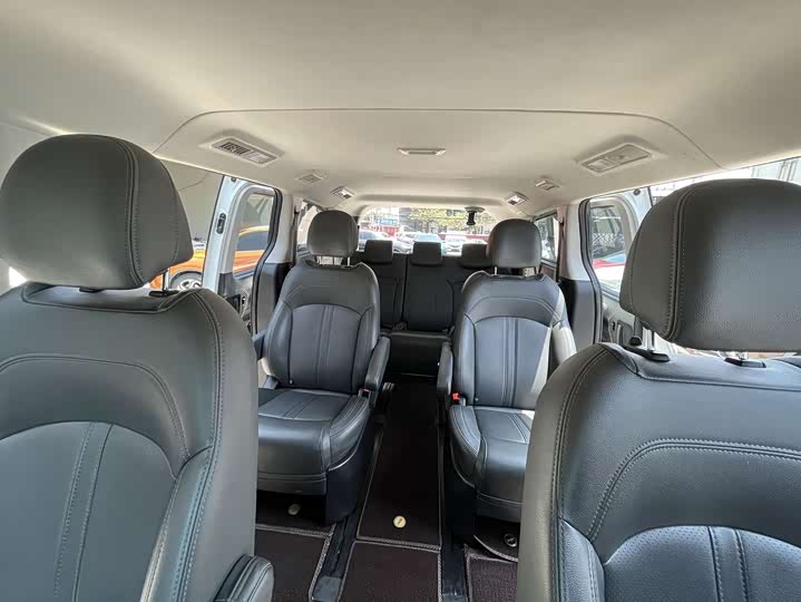 Фото 6 - Maxus G10