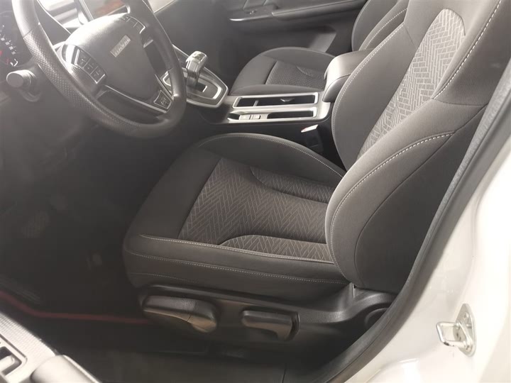 Фото 15 - Haval M6