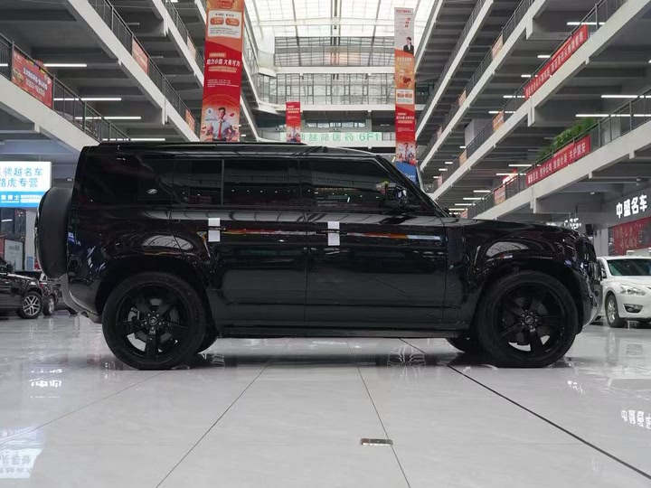 Фото 15 - Land Rover Defender