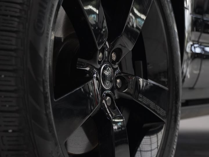 Фото 5 - Land Rover Defender