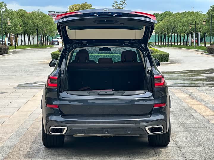 Фото 15 - BMW X5