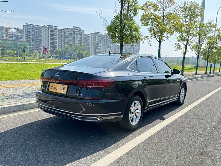 Фото 5 - Volkswagen Passat