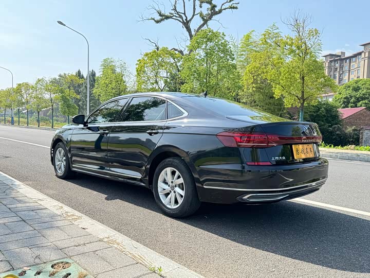 Фото 6 - Volkswagen Passat