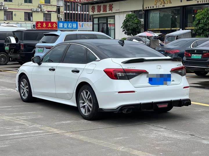 Фото 7 - Honda Civic