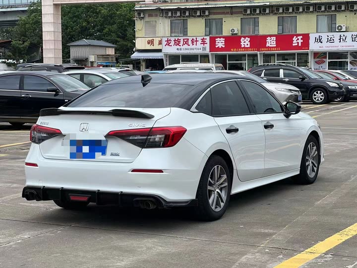 Фото 9 - Honda Civic