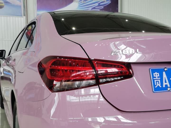 Фото 14 - Mercedes-Benz A-Class