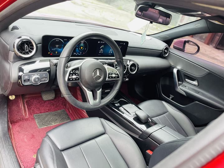 Фото 5 - Mercedes-Benz A-Class