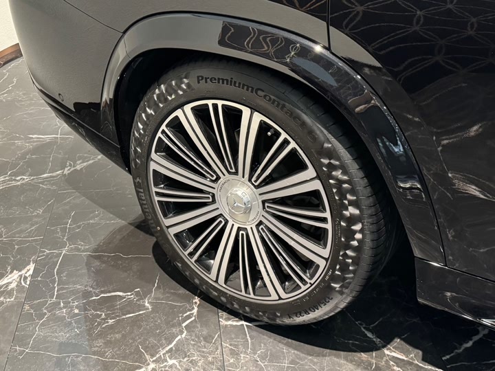 Фото 20 - Mercedes-Benz GLS-Class