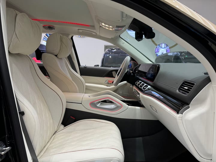 Фото 9 - Mercedes-Benz GLS-Class