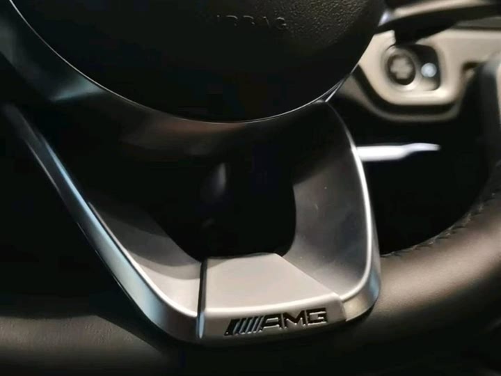 Фото 5 - Mercedes-Benz G-Class