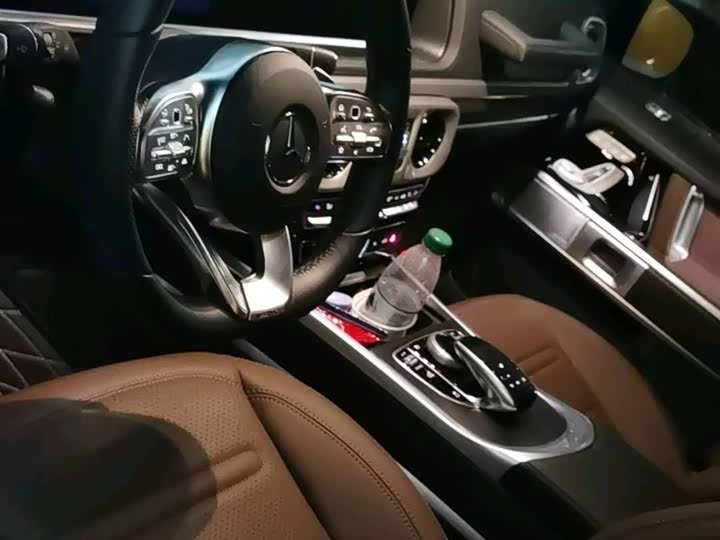 Фото 6 - Mercedes-Benz G-Class