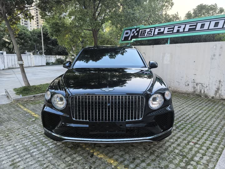 Фото 3 - Bentley Bentayga