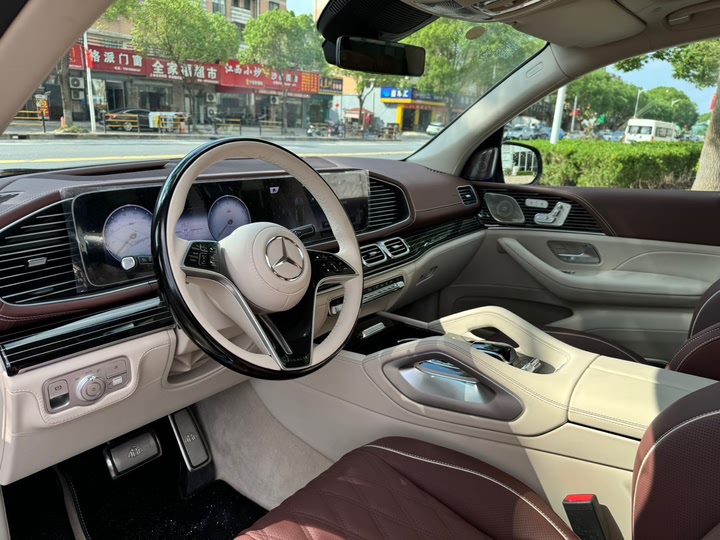 Фото 6 - Mercedes-Benz GLS-Class