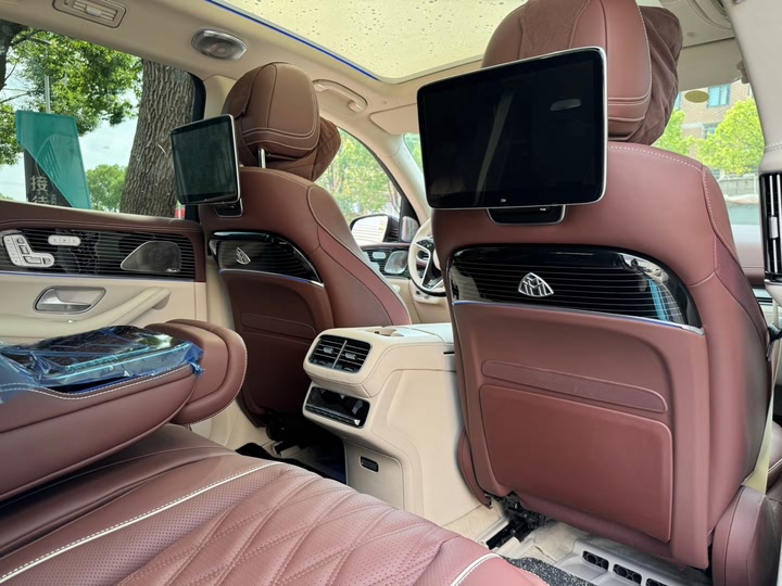 Фото 8 - Mercedes-Benz GLS-Class