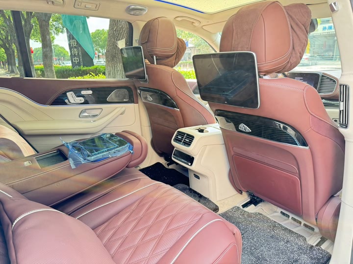 Фото 9 - Mercedes-Benz GLS-Class