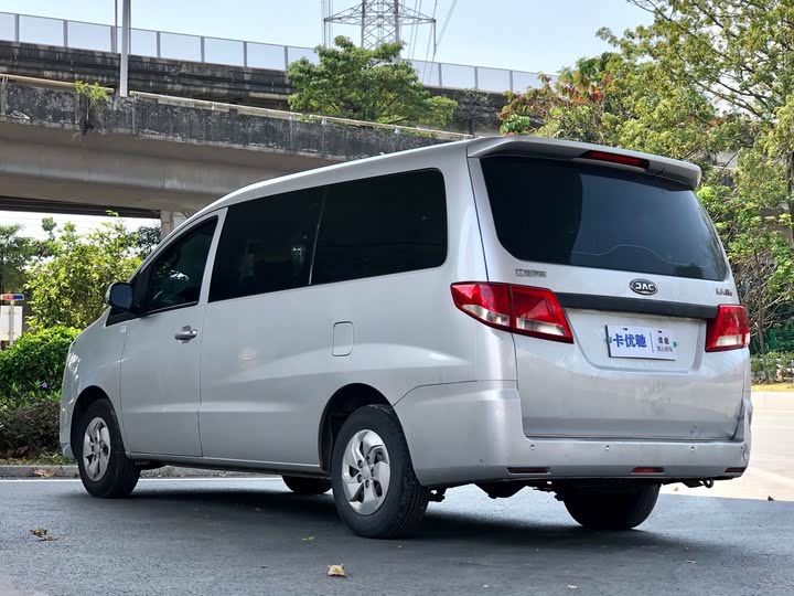 Фото 5 - JAC Refine M4