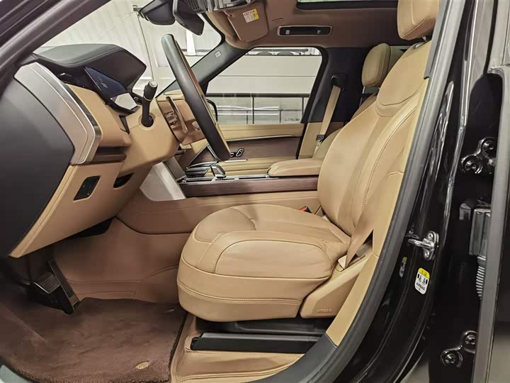 Фото 11 - Land Rover Range Rover