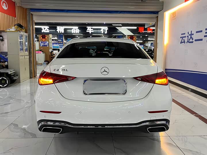 Фото 4 - Mercedes-Benz C-Class