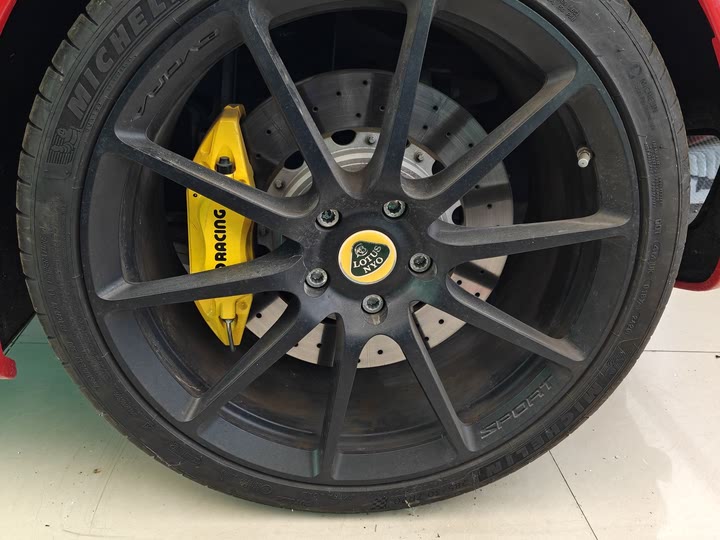 Фото 21 - Lotus Evora