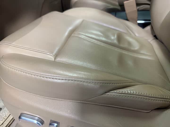 Фото 12 - Buick GL8 ES