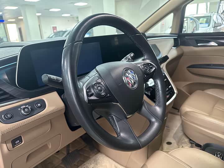 Фото 8 - Buick GL8 ES